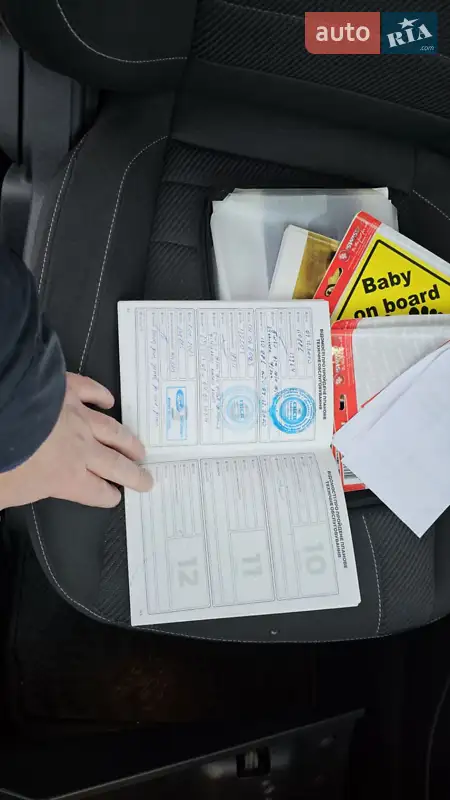 Позашляховик / Кросовер Ford Kuga 2013 в Чернігові документ