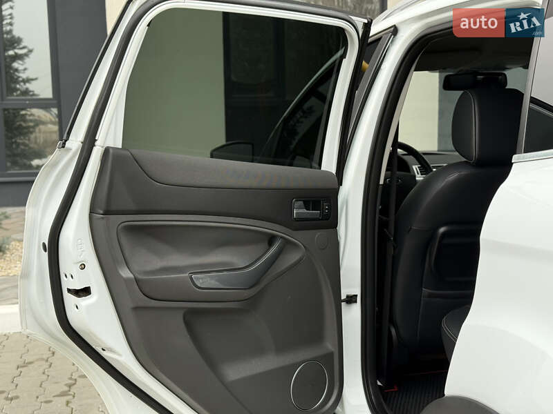 Внедорожник / Кроссовер Ford Kuga 2010 в Киеве фото 30 Внедорожник / Кроссовер Ford Kuga 2010 в Киеве