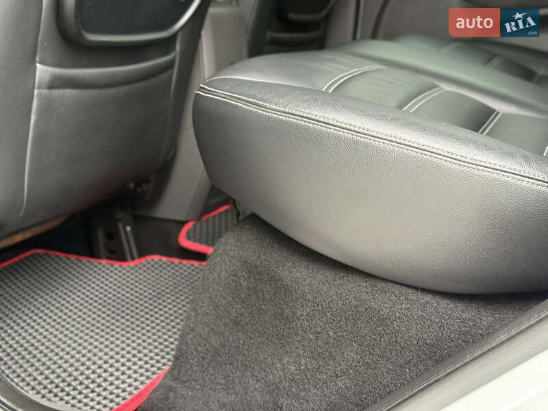 Внедорожник / Кроссовер Ford Kuga 2010 в Киеве фото 34 Внедорожник / Кроссовер Ford Kuga 2010 в Киеве