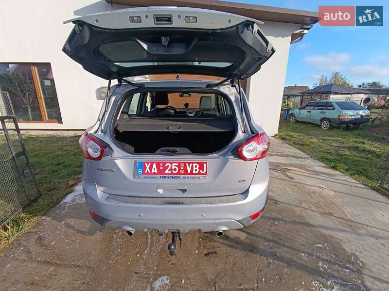 Внедорожник / Кроссовер Ford Kuga 2011 в Ровно