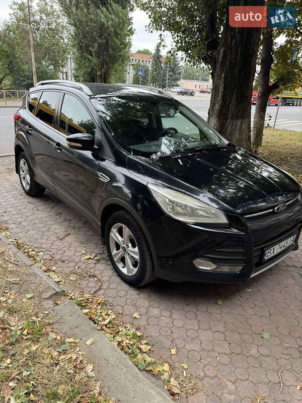 Внедорожник / Кроссовер Ford Kuga 2013 в Каменец-Подольском