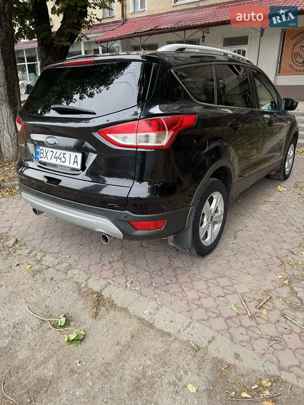 Внедорожник / Кроссовер Ford Kuga 2013 в Каменец-Подольском
