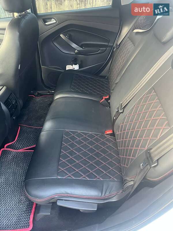 Внедорожник / Кроссовер Ford Kuga 2013 в Вапнярке фото 4 Внедорожник / Кроссовер Ford Kuga 2013 в Вапнярке