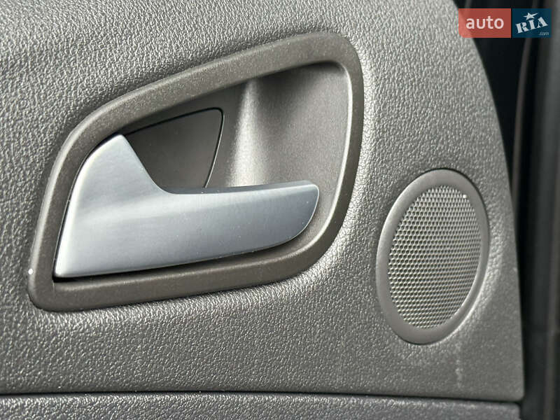 Позашляховик / Кросовер Ford Kuga 2015 в Рівному