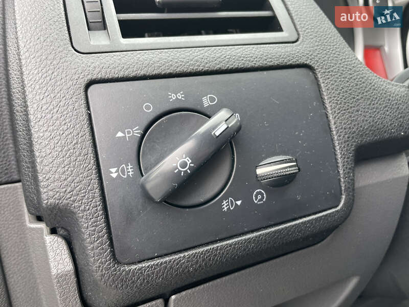 Позашляховик / Кросовер Ford Kuga 2012 в Києві фото 14 Позашляховик / Кросовер Ford Kuga 2012 в Києві