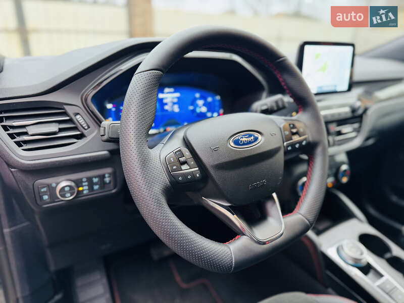 Позашляховик / Кросовер Ford Kuga 2023 в Лохвиці