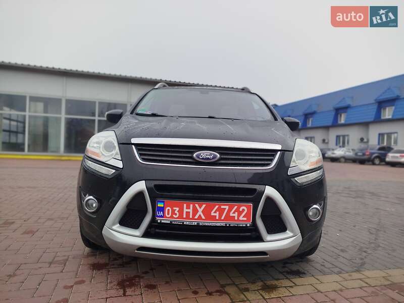 Внедорожник / Кроссовер Ford Kuga 2012 в Ровно