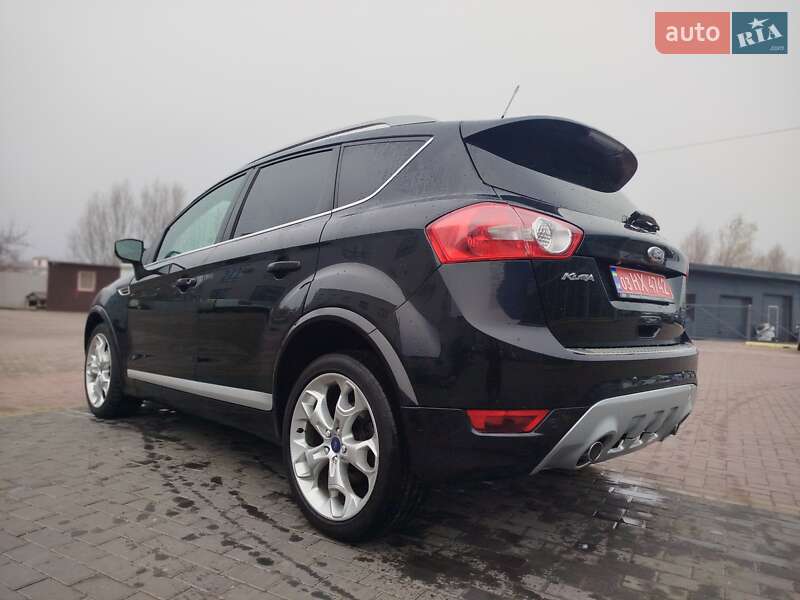 Внедорожник / Кроссовер Ford Kuga 2012 в Ровно
