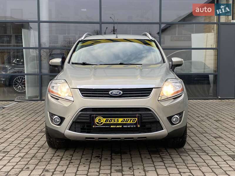 Внедорожник / Кроссовер Ford Kuga 2010 в Ивано-Франковске