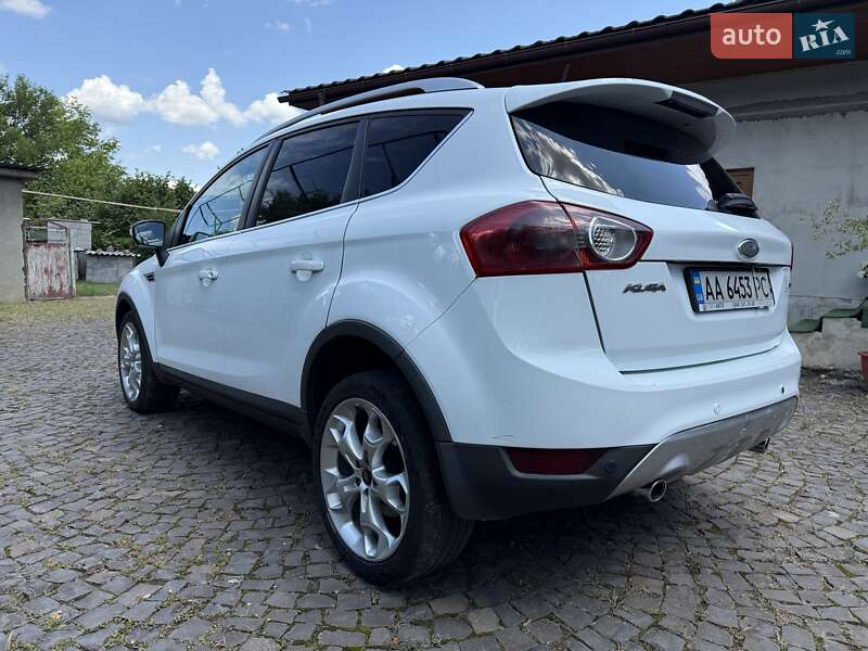 Внедорожник / Кроссовер Ford Kuga 2010 в Мукачево фото 15 Внедорожник / Кроссовер Ford Kuga 2010 в Мукачево