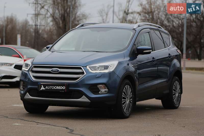 Позашляховик / Кросовер Ford Kuga 2019 в Києві