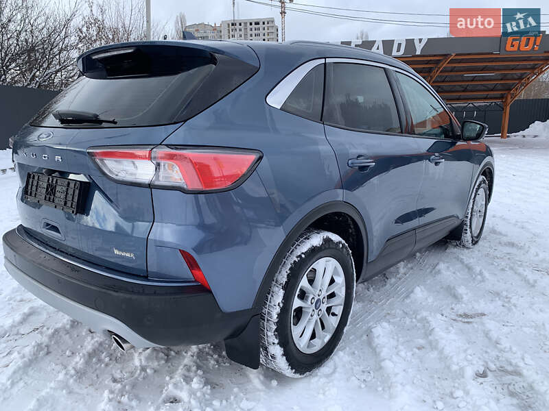 Позашляховик / Кросовер Ford Kuga 2023 в Харкові