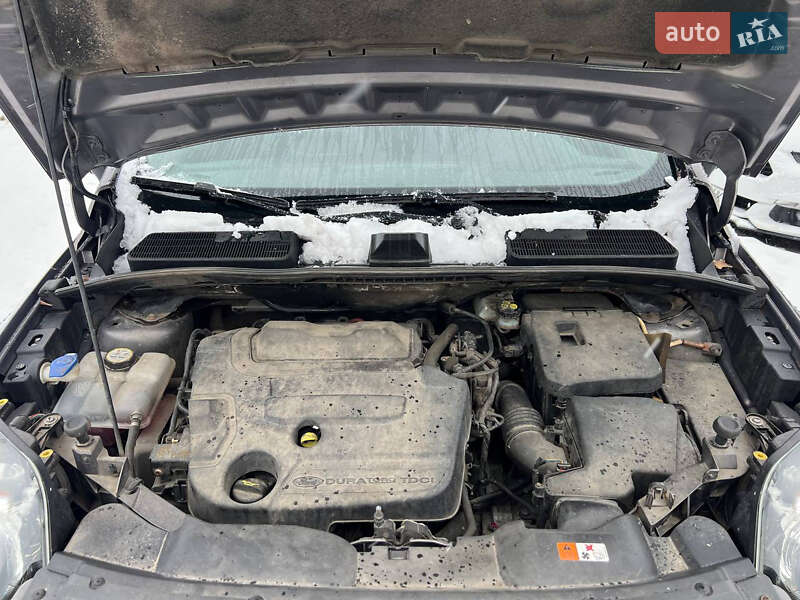 Позашляховик / Кросовер Ford Kuga 2012 в Полтаві фото 10 Позашляховик / Кросовер Ford Kuga 2012 в Полтаві