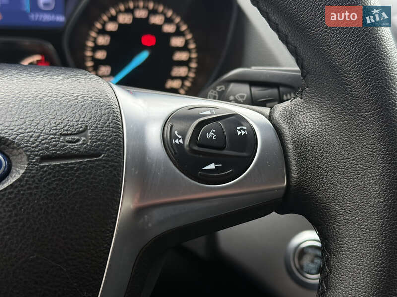 Позашляховик / Кросовер Ford Kuga 2016 в Миколаєві фото 29 Позашляховик / Кросовер Ford Kuga 2016 в Миколаєві