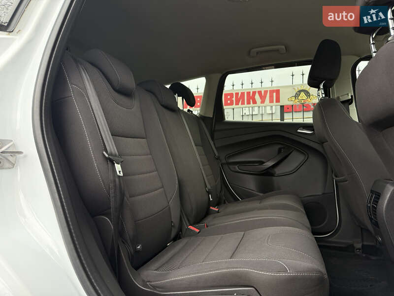 Позашляховик / Кросовер Ford Kuga 2016 в Миколаєві фото 41 Позашляховик / Кросовер Ford Kuga 2016 в Миколаєві