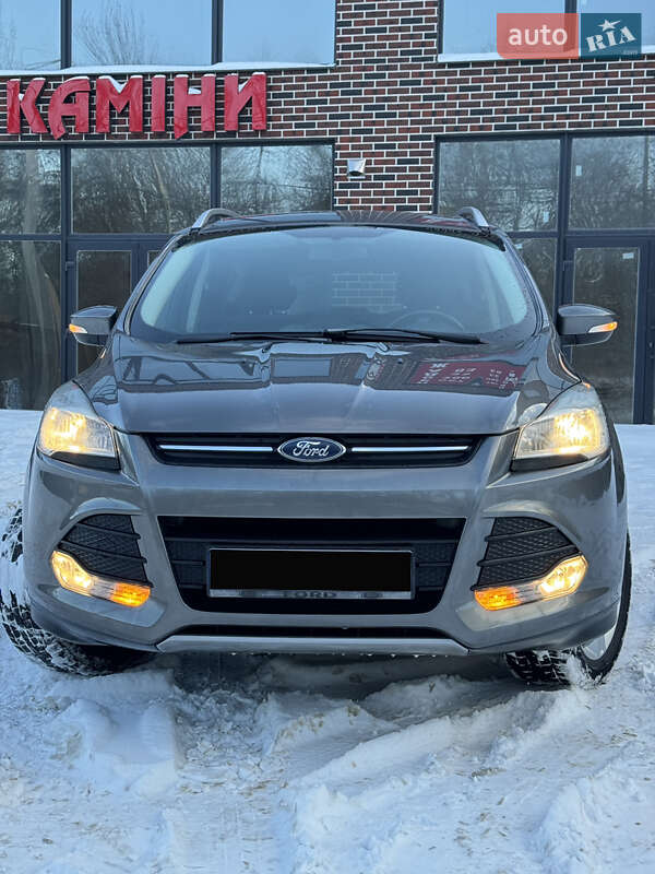 Позашляховик / Кросовер Ford Kuga 2013 в Тернополі