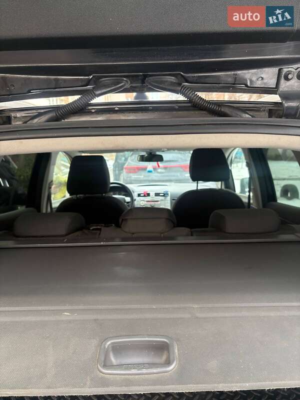 Внедорожник / Кроссовер Ford Kuga 2012 в Луцке фото 6 Внедорожник / Кроссовер Ford Kuga 2012 в Луцке