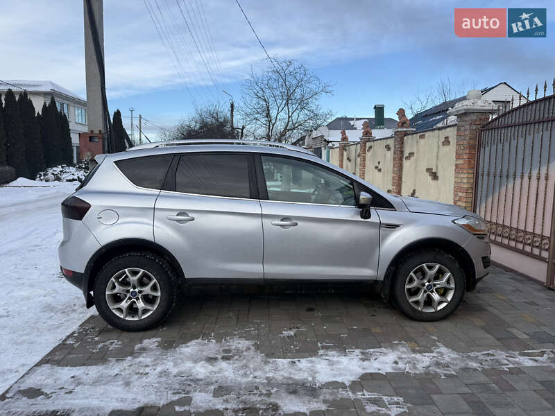 Внедорожник / Кроссовер Ford Kuga 2011 в Черкассах