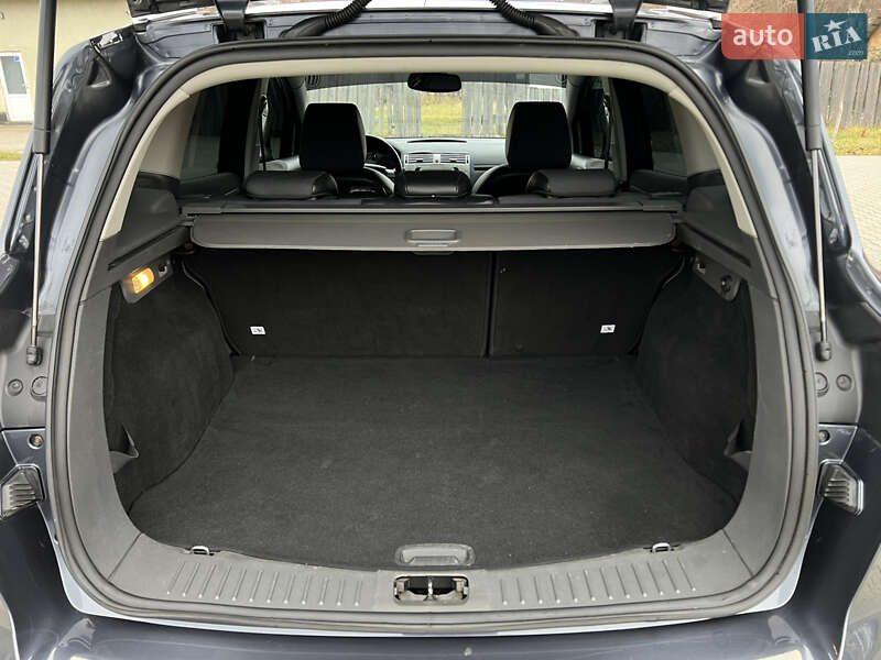 Внедорожник / Кроссовер Ford Kuga 2009 в Сваляве фото 51 Внедорожник / Кроссовер Ford Kuga 2009 в Сваляве