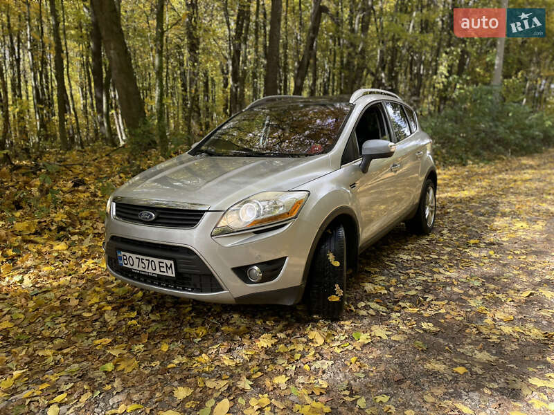 Внедорожник / Кроссовер Ford Kuga 2008 в Кременце