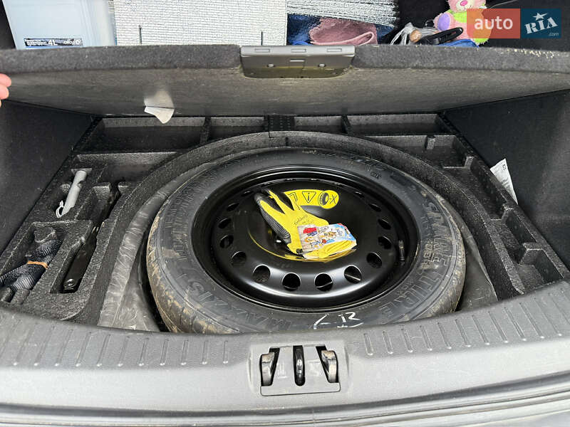 Внедорожник / Кроссовер Ford Kuga 2019 в Киеве