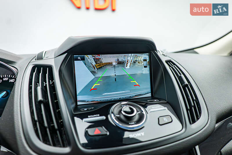 Внедорожник / Кроссовер Ford Kuga 2015 в Киеве