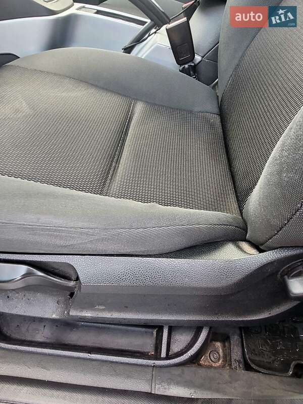 Позашляховик / Кросовер Ford Kuga 2011 в Києві