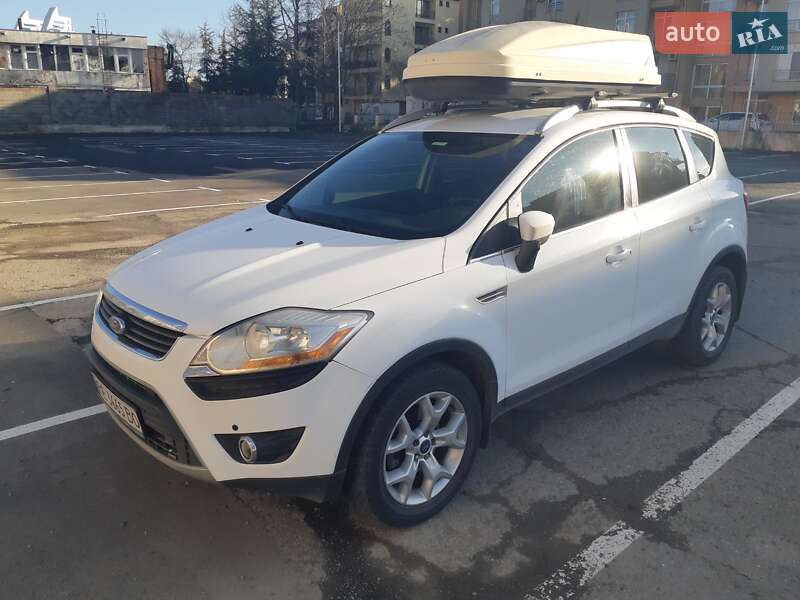 Универсал Ford Kuga 2011 в Николаеве