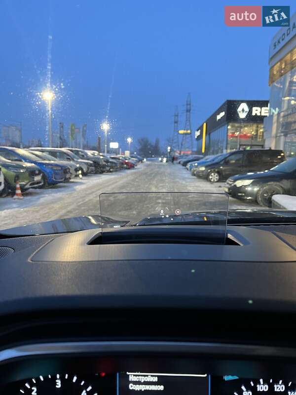 Внедорожник / Кроссовер Ford Kuga 2020 в Киеве