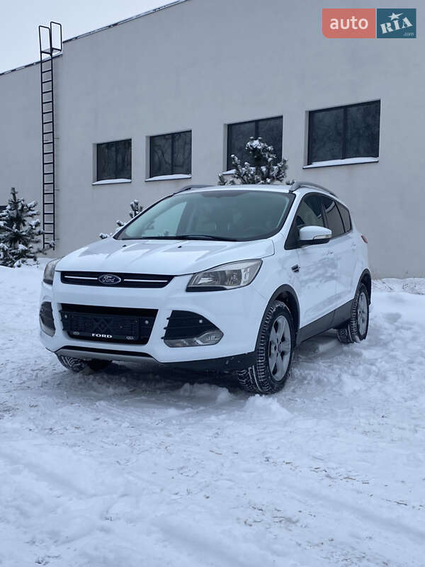 Позашляховик / Кросовер Ford Kuga 2013 в Луцьку