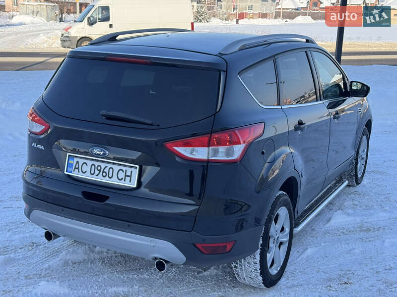 Внедорожник / Кроссовер Ford Kuga 2013 в Луцке
