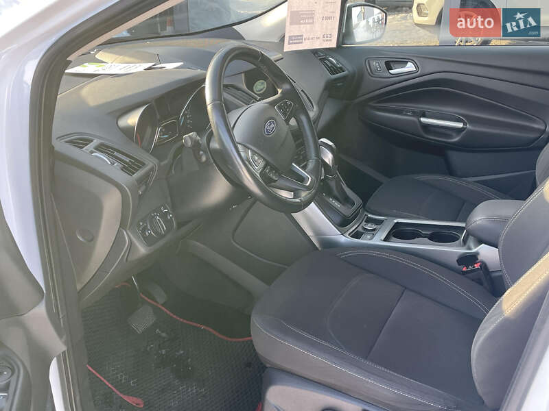 Внедорожник / Кроссовер Ford Kuga 2018 в Житомире