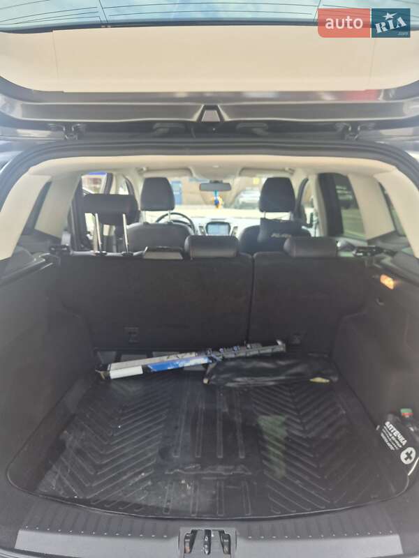 Внедорожник / Кроссовер Ford Kuga 2019 в Львове