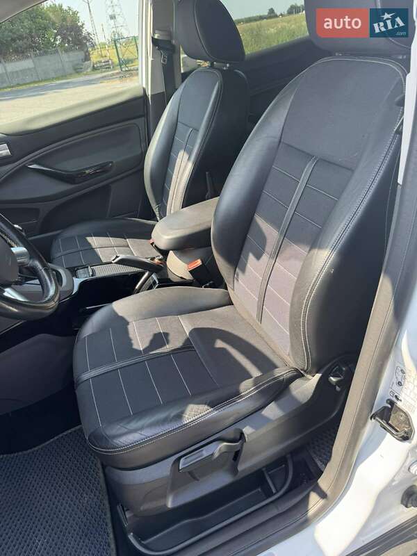 Позашляховик / Кросовер Ford Kuga 2012 в Коломиї