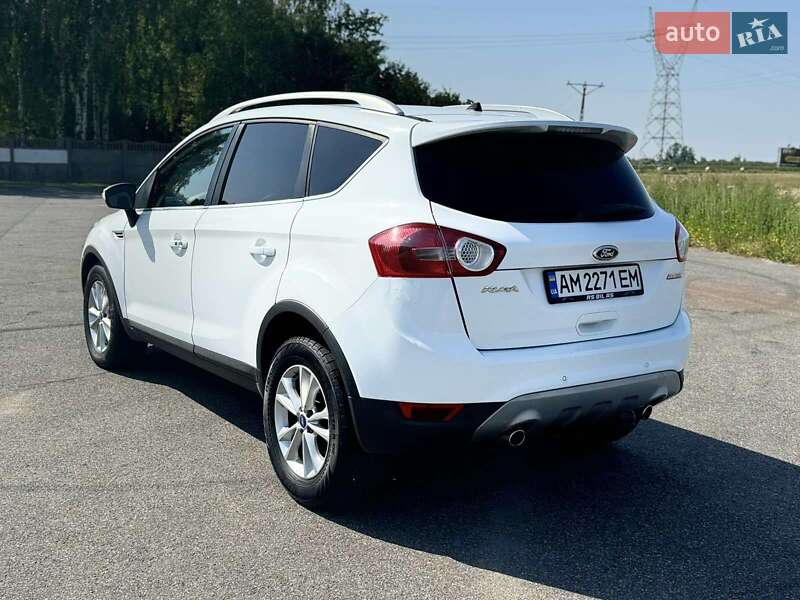 Позашляховик / Кросовер Ford Kuga 2012 в Коломиї