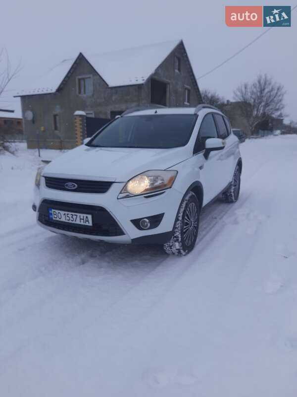 Внедорожник / Кроссовер Ford Kuga 2009 в Борщеве фото Внедорожник / Кроссовер Ford Kuga 2009 в Борщеве