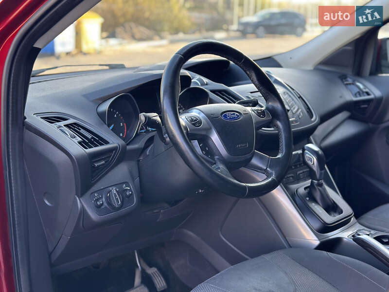 Внедорожник / Кроссовер Ford Kuga 2015 в Львове фото 66 Внедорожник / Кроссовер Ford Kuga 2015 в Львове