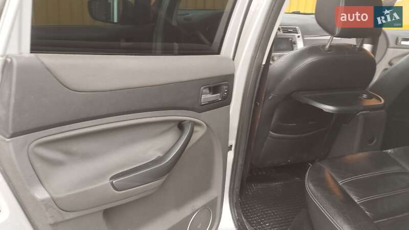 Внедорожник / Кроссовер Ford Kuga 2009 в Тернополе фото 3 Внедорожник / Кроссовер Ford Kuga 2009 в Тернополе