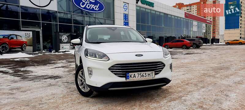 Ford Kuga 2021