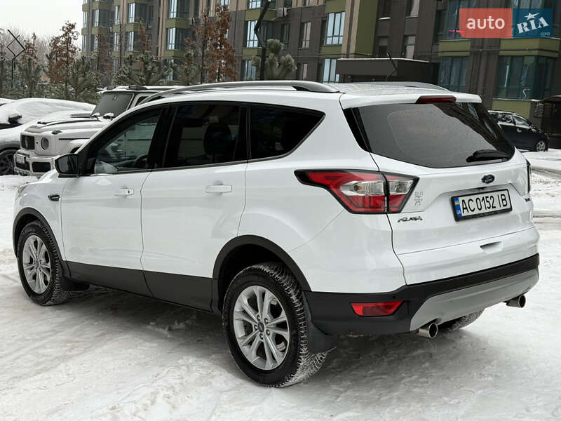Внедорожник / Кроссовер Ford Kuga 2019 в Киеве фото 5 Внедорожник / Кроссовер Ford Kuga 2019 в Киеве