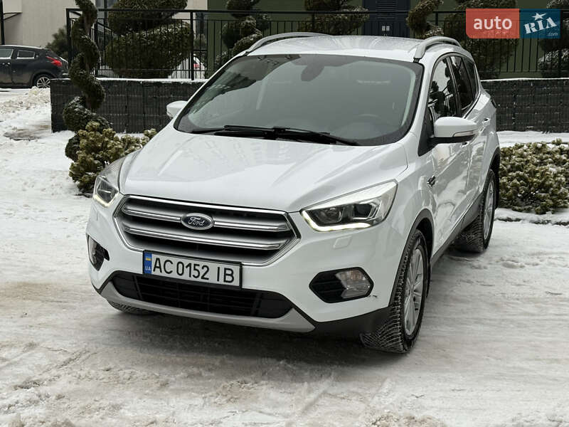 Внедорожник / Кроссовер Ford Kuga 2019 в Киеве фото 8 Внедорожник / Кроссовер Ford Kuga 2019 в Киеве