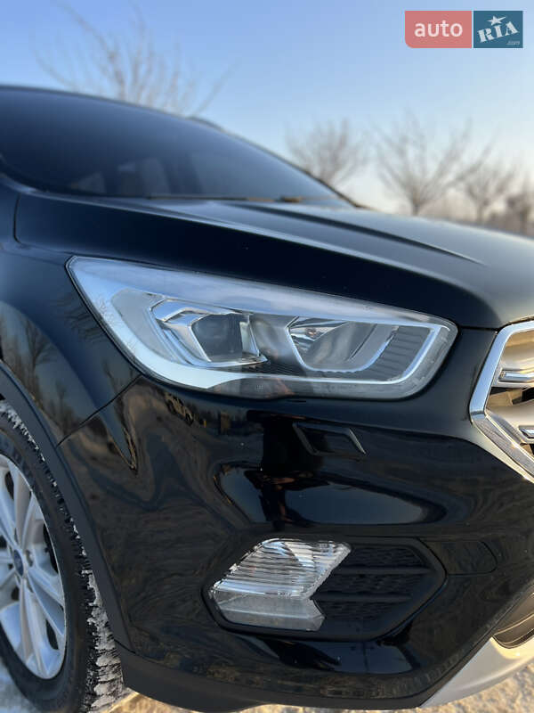 Внедорожник / Кроссовер Ford Kuga 2019 в Киеве фото 6 Внедорожник / Кроссовер Ford Kuga 2019 в Киеве