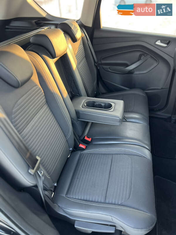 Внедорожник / Кроссовер Ford Kuga 2019 в Киеве фото 37 Внедорожник / Кроссовер Ford Kuga 2019 в Киеве