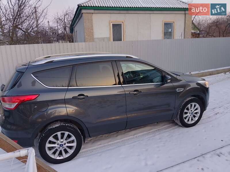 Позашляховик / Кросовер Ford Kuga 2016 в Кам'янці