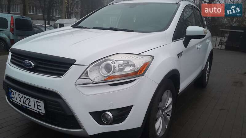 Позашляховик / Кросовер Ford Kuga 2011 в Миргороді