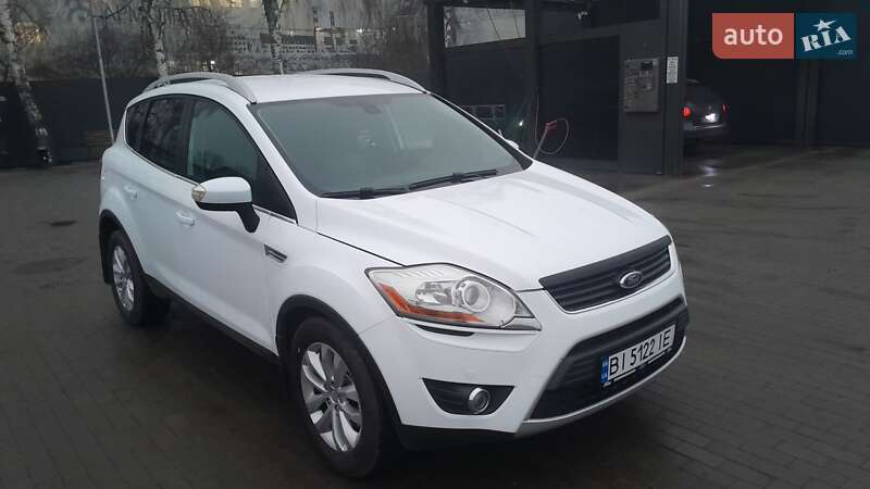 Позашляховик / Кросовер Ford Kuga 2011 в Миргороді