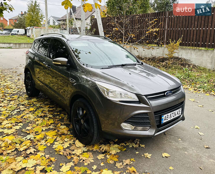 Позашляховик / Кросовер Ford Kuga 2013 в Києві