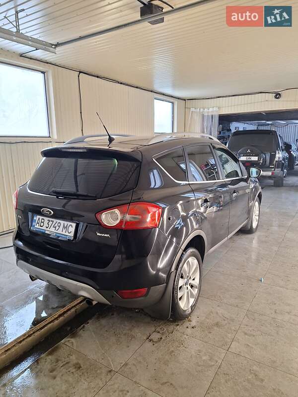 Внедорожник / Кроссовер Ford Kuga 2012 в Гайсине