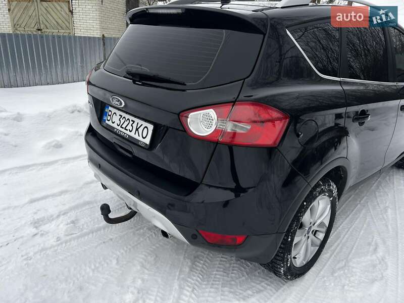 Внедорожник / Кроссовер Ford Kuga 2011 в Стрые