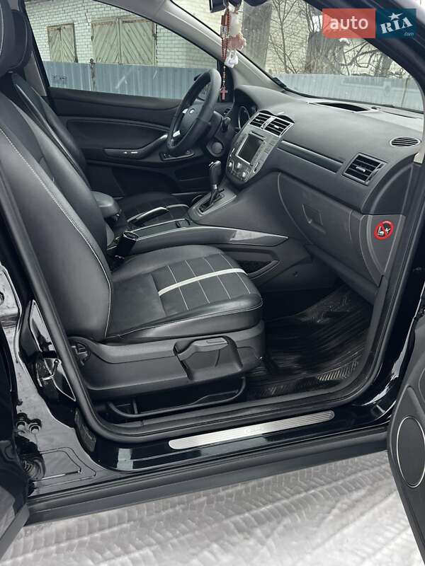 Внедорожник / Кроссовер Ford Kuga 2011 в Стрые